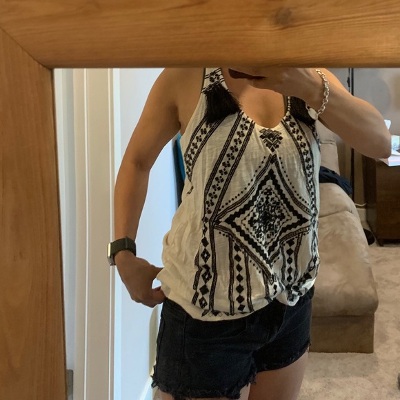 Black denim shorts - Picture 2 of 6